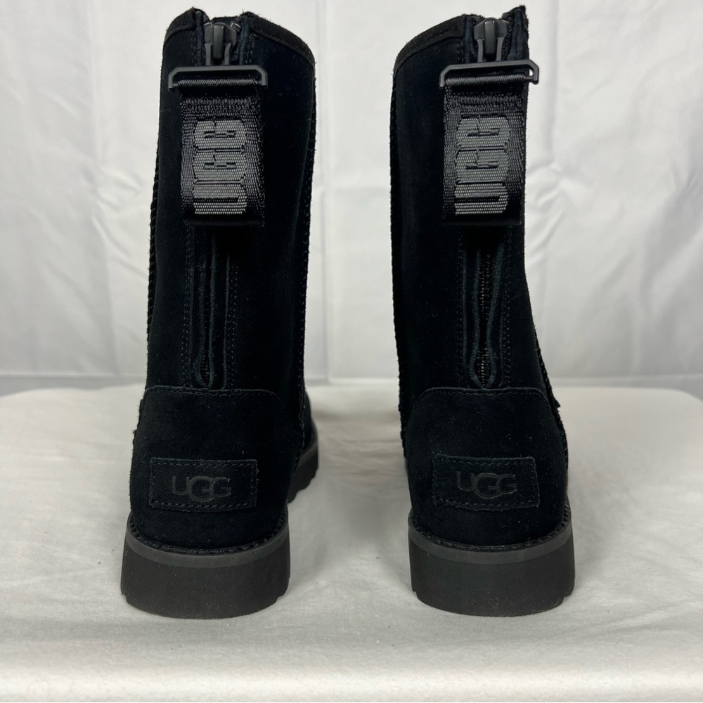NWT/NWOB UGG black classic short Logo zip-up boots. - Picture 2 of 9